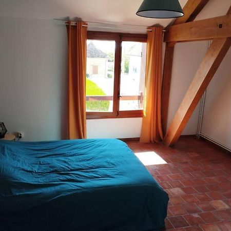 Appartement Dans Village Calme A 5 Min Des Lacs Mathaux Esterno foto