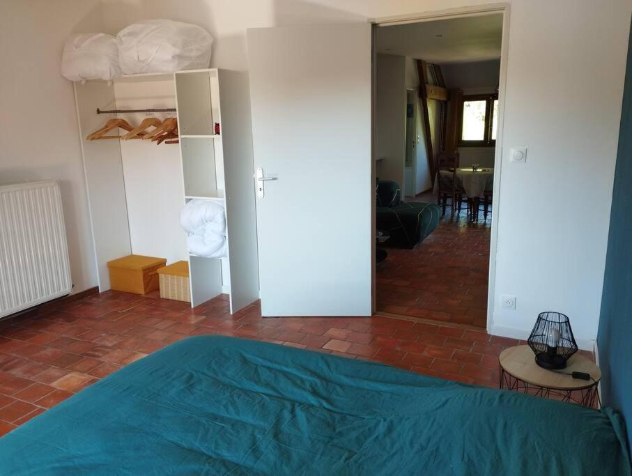 Appartement Dans Village Calme A 5 Min Des Lacs Mathaux Esterno foto
